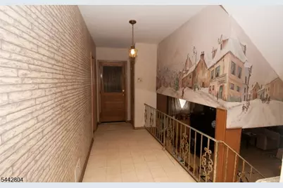 1 Country Club Ln, Elizabeth, NJ 07208 - Photo 7