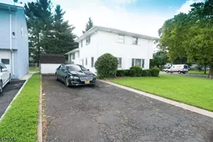 1 Country Club Ln, Elizabeth, NJ 07208 - Photo 25