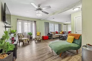 382 Amherst St, East Orange, NJ 07018 - Photo 5