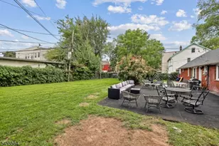 382 Amherst St, East Orange, NJ 07018 - Photo 21