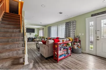 382 Amherst St, East Orange, NJ 07018 - Photo 3