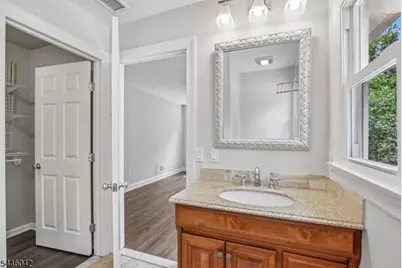 20 Hilltop Rd, Kinnelon, NJ 07405 - Photo 9