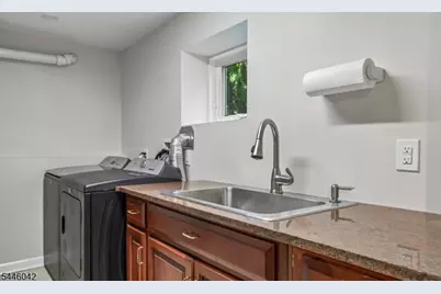 20 Hilltop Rd, Kinnelon, NJ 07405 - Photo 15