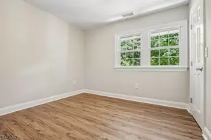 20 Hilltop Rd, Kinnelon, NJ 07405 - Photo 11