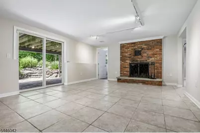20 Hilltop Rd, Kinnelon, NJ 07405 - Photo 13