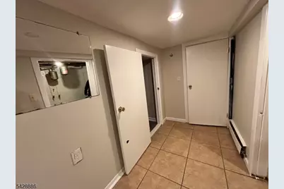 288 Totowa Ave, Paterson, NJ 07502 - Photo 17