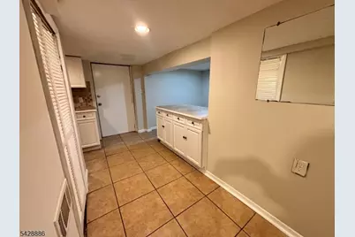 288 Totowa Ave, Paterson, NJ 07502 - Photo 15