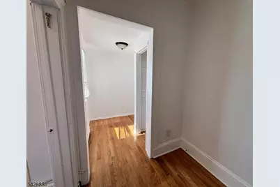 288 Totowa Ave, Paterson, NJ 07502 - Photo 11