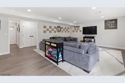 61 Queen Anne Dr, Bernards Township, NJ 07920 - Photo 23