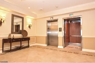 5208 Veterans Dr, Rockaway Township, NJ 07885 - Photo 27