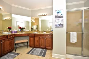 5208 Veterans Dr, Rockaway Township, NJ 07885 - Photo 19