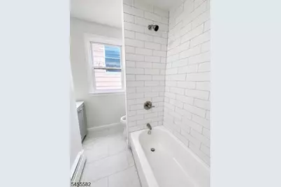 226 N 9th St, Newark, NJ 07107 - Photo 5