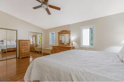 26 Maple Ct, Raritan Township, NJ 08822 - Photo 17