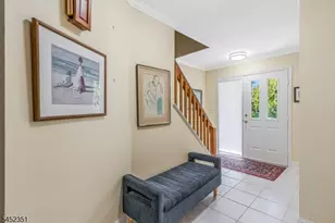 26 Maple Ct, Raritan Township, NJ 08822 - Photo 3