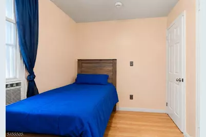 526 E 25th St, Paterson, NJ 07514 - Photo 7