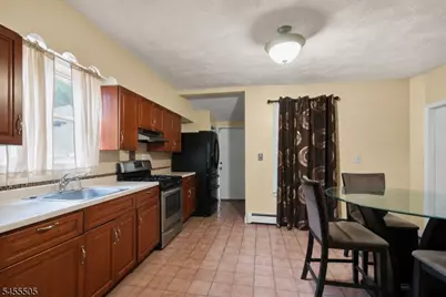 526 E 25th St, Paterson, NJ 07514 - Photo 1