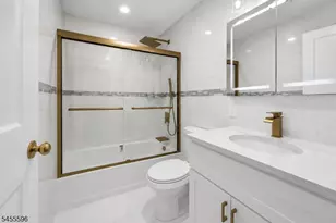 18 Mountainside Dr, Wayne, NJ 07470 - Photo 11
