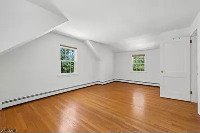 18 Mountainside Dr, Wayne, NJ 07470 - Photo 15
