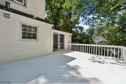 18 Mountainside Dr, Wayne, NJ 07470 - Photo 27