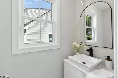 28 Pershing Ave, Cranford Township, NJ 07016 - Photo 29