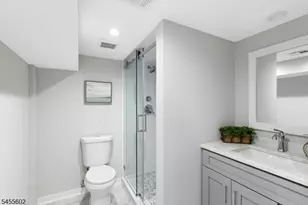 28 Pershing Ave, Cranford Township, NJ 07016 - Photo 41