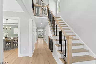 28 Pershing Ave, Cranford Township, NJ 07016 - Photo 5