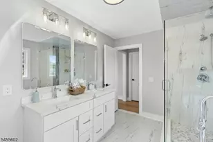 28 Pershing Ave, Cranford Township, NJ 07016 - Photo 23