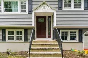 560 Dell Rd, Roxbury Township, NJ 07850 - Photo 3