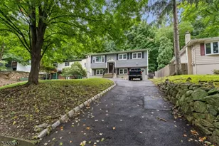 560 Dell Rd, Roxbury Township, NJ 07850 - Photo 9
