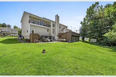 70 Farmingdale Rd, Wayne, NJ 07470 - Photo 39