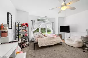 70 Farmingdale Rd, Wayne, NJ 07470 - Photo 15