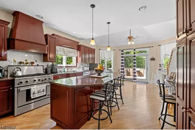 70 Farmingdale Rd, Wayne, NJ 07470 - Photo 3