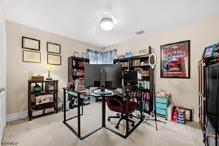 70 Farmingdale Rd, Wayne, NJ 07470 - Photo 11