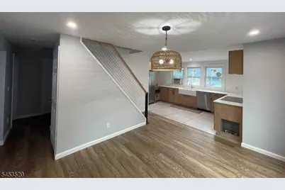 9 Frederick Pl, Hanover Township, NJ 07927 - Photo 11