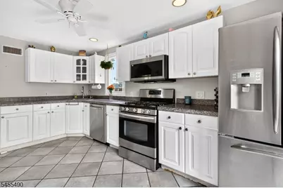 1824 Mountain Ave, Scotch Plains Township, NJ 07076 - Photo 9