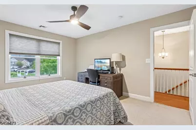 35 Red Oak Ct, Wanaque, NJ 07420 - Photo 13