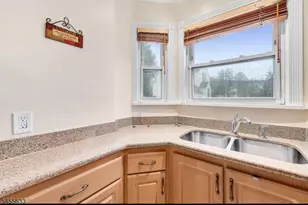 75 Fuller Pl, Irvington, NJ 07111 - Photo 5