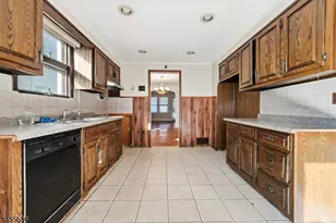 2138 Stecher Ave, Union Township, NJ 07083 - Photo 5