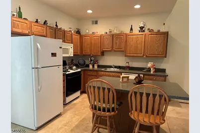17 Spring Hollow Rd, Wantage, NJ 07461 - Photo 3