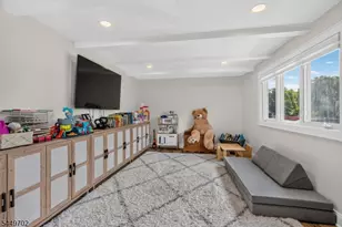 47 Lewis St, Cranford Township, NJ 07016 - Photo 15