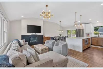 47 Lewis St, Cranford Township, NJ 07016 - Photo 3
