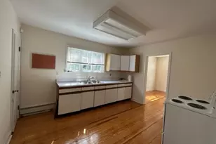 714 Milford Warren Glen Rd, Holland Township, NJ 08848 - Photo 3