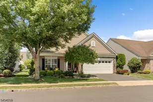 441 Crossfields Ln, Franklin Township, NJ 08873 - Photo 3