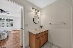 45 Parkside Ct, Wayne, NJ 07470 - Photo 29