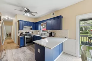 1116 Van Arsdale Dr, Branchburg Township, NJ 08853 - Photo 15