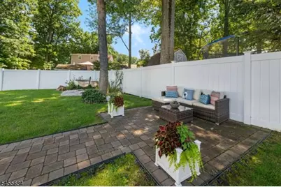 34 McKinley Pl, West Milford, NJ 07480 - Photo 5