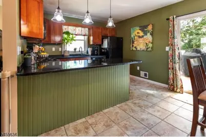 34 McKinley Pl, West Milford Twp., NJ 07480 - Photo 15