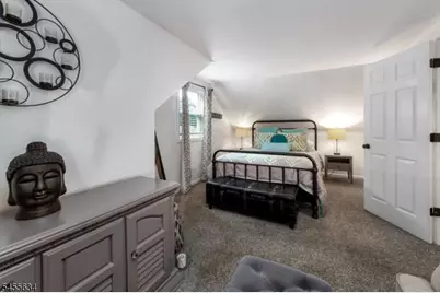 34 McKinley Pl, West Milford Twp., NJ 07480 - Photo 23