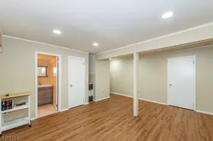 15277 Aspen Ct, Stanhope, NJ 07874 - Photo 25