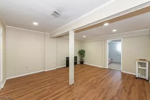 15277 Aspen Ct, Stanhope, NJ 07874 - Photo 23